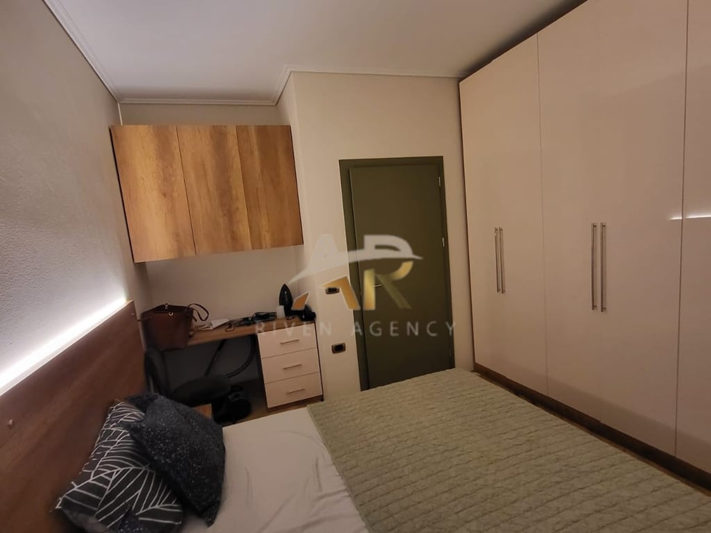 JEPET ME QERA APARTAMENT 1+1 PRANE ITS OK LOUNGE, RRUGA MIHAL GRAMENO