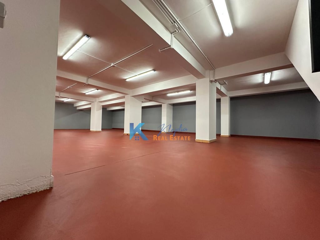 SHITET DYQAN+MAGAZINE+PARKIME prane SHKOLLES SE KUQE