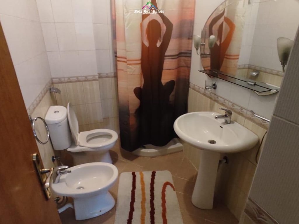 Apartament Me Qera 2+1+2 Tek Kodra e Diellit (ID B2201227) Tirane