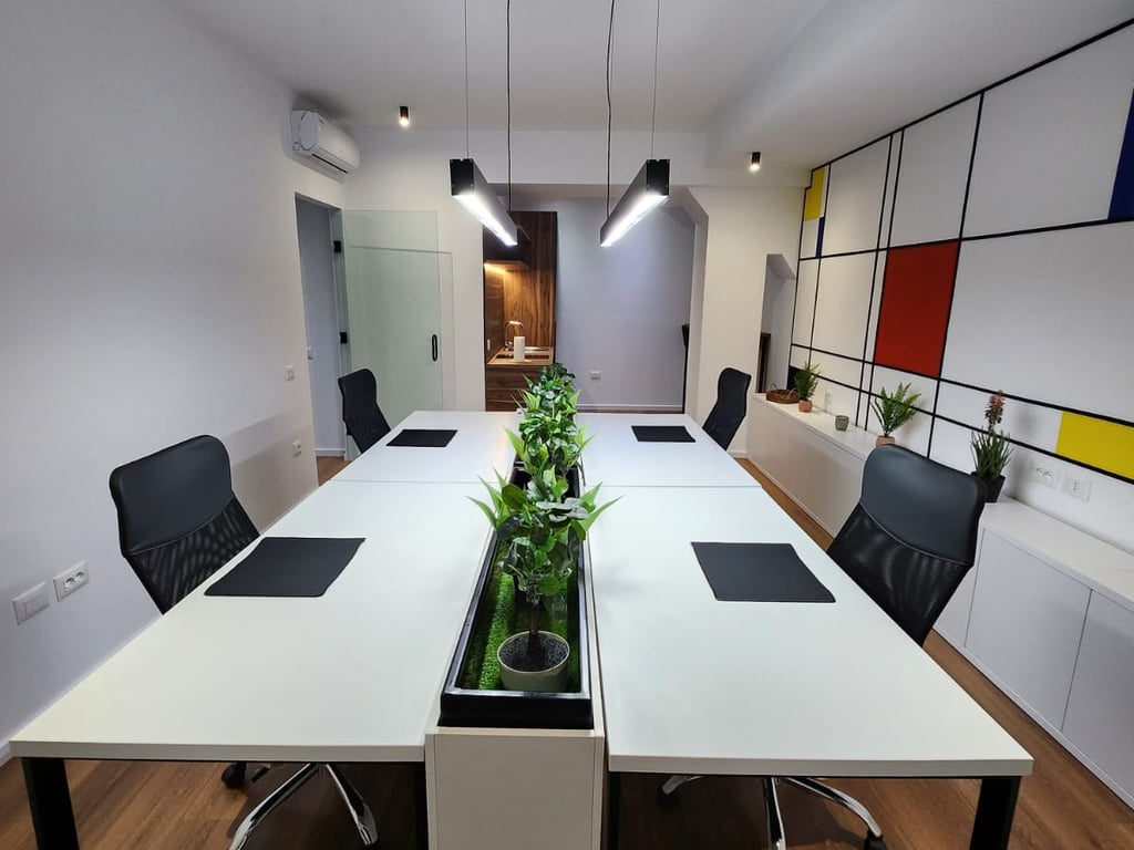 ✨ OFFICE 1+1 FOR RENT, SQUARE 21 ✨