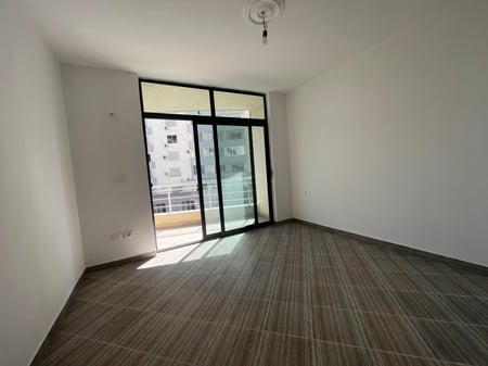 In vendita, Appartamento 2+1, "Shkëmbi Kavjës", Durazzo.