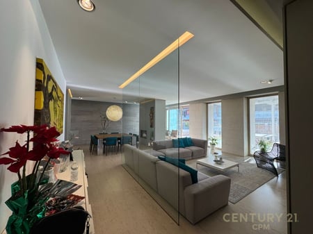 🌄PENTHOUSE LUSSUOSO + 2 POSTI AUTO IN VENDITA! |🌇 LUXURY PENTHOUSE + 2 PARKING SPOTS FOR SALE!