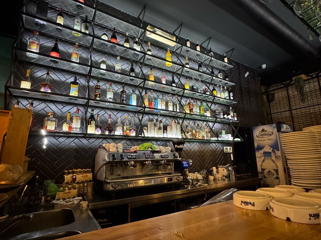 ✨ Business Space for Sale (Bar-Cafe) with Terrace – 5 Maji Area