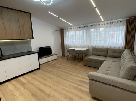 🏡 Appartamento 1+1 in Vendita – Don Bosko 🏡 📍 Posizione: Zona tranquilla e richiesta di Don Bosko