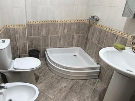 130 M2 KT 1 Banim Kristal Center 2+1+2 1 200 EUR / muaj