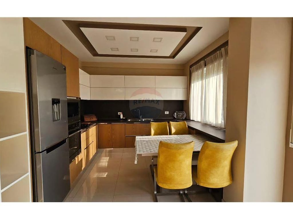 2+1 apartment for rent + parking space!