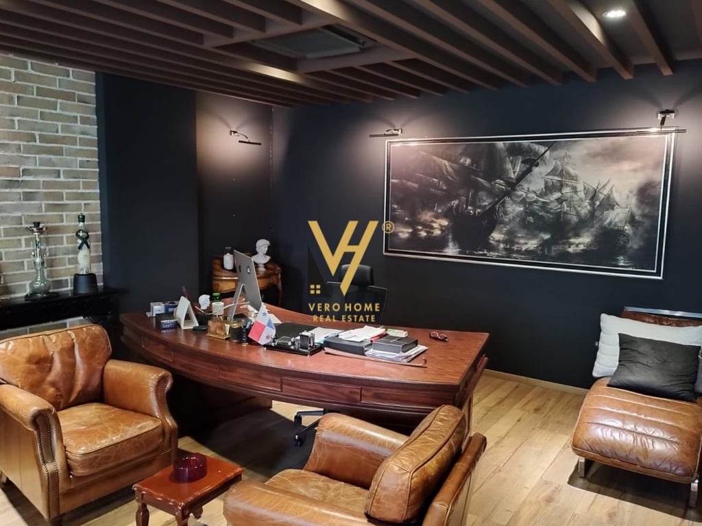 BUSINESS SPACE FOR SALE ON "IBRAHIM RUGOVA" STREET, BLOCK 806. 490,000 EURO