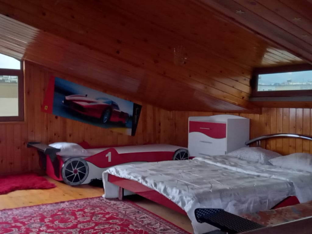 Vile Me Qera 2+1 prane Shkozes (ID BV22385)Tirane​