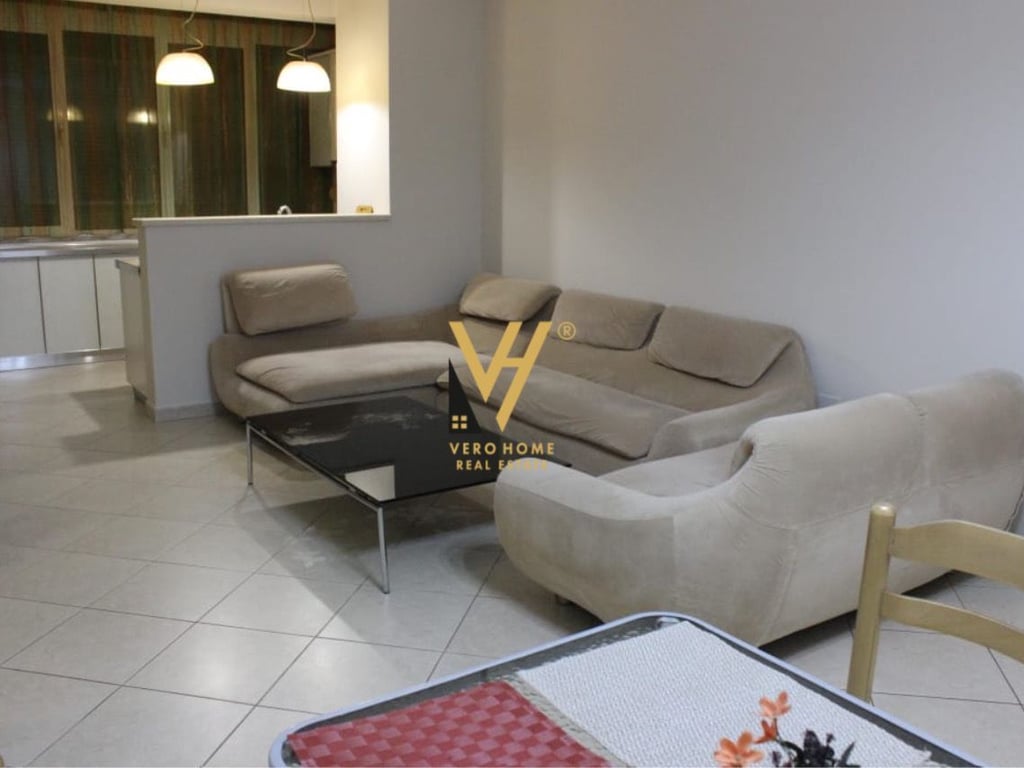 JEPET APARTAMENT 2+1+BLK ME QERA TE SHESHI WILLSON 700 EURO