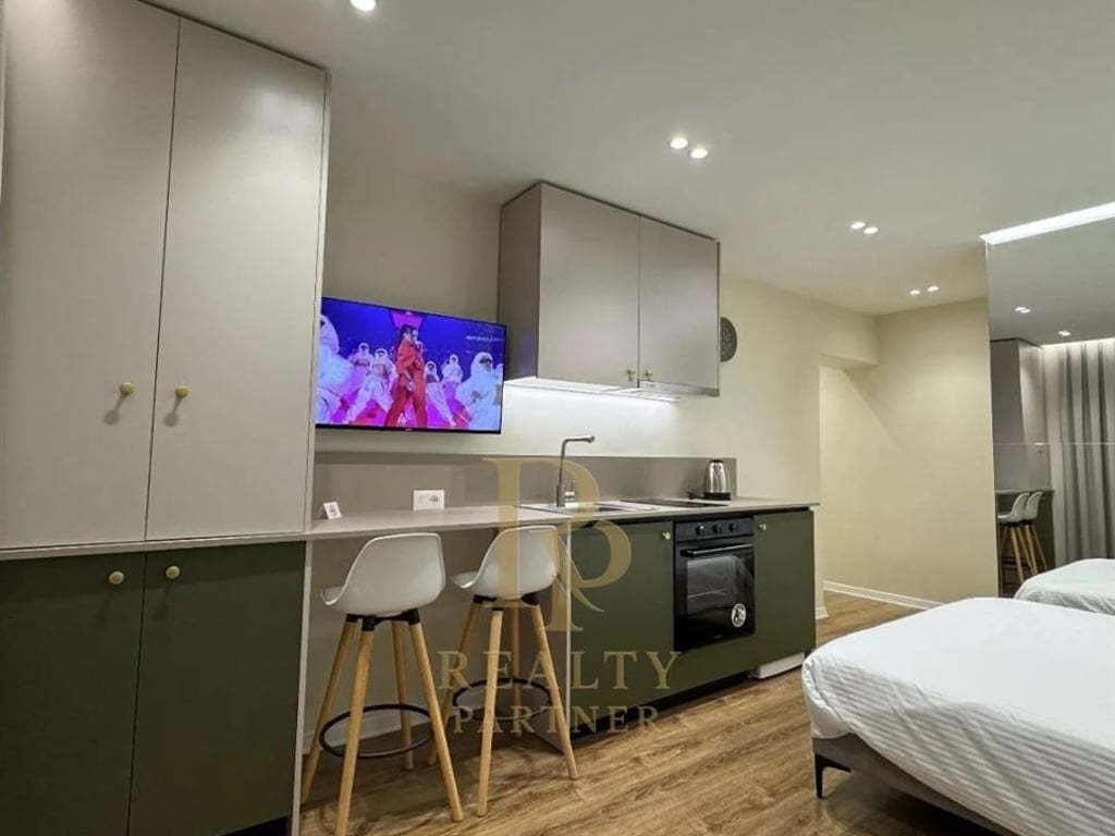 SHITET APARTAMENT 1+1 &amp; GARSONIERE,TEK Pazari i Ri..