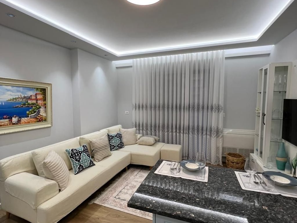 Apartment for sale in Lungomare, Vlore