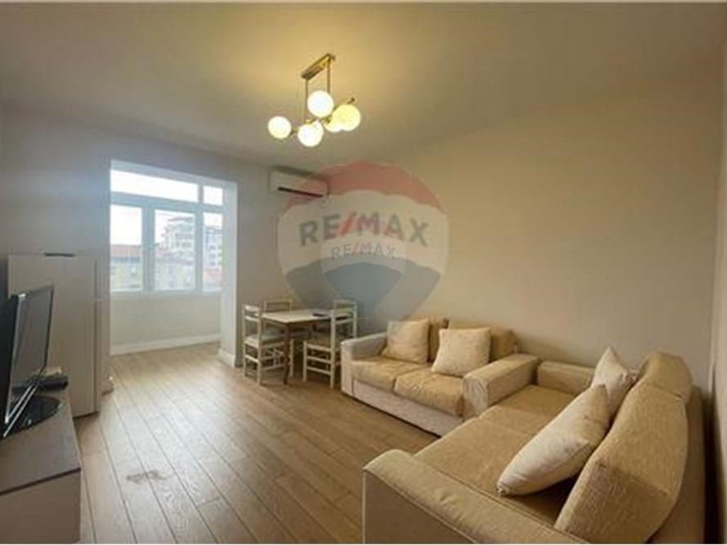 2+1 apartment for sale in Shallvaret!