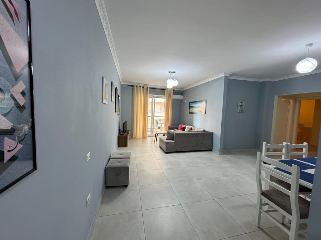 3+2+1 in affitto - 140m2