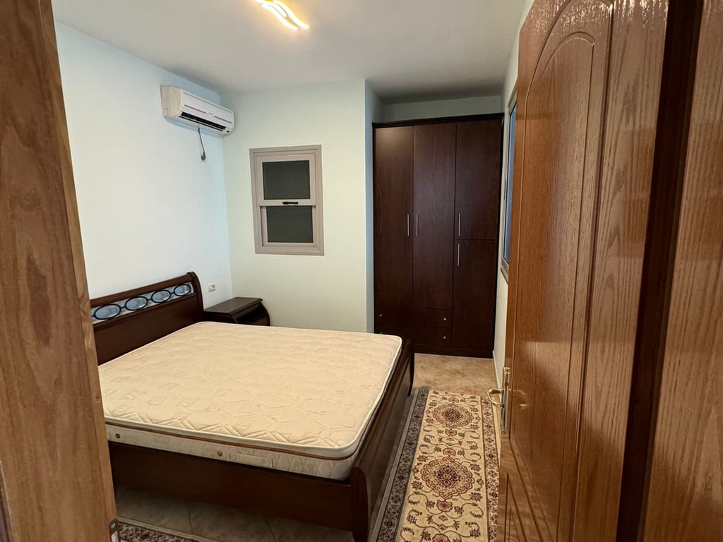 Apartament 3+1 per Qira, Fresk, Thesari!