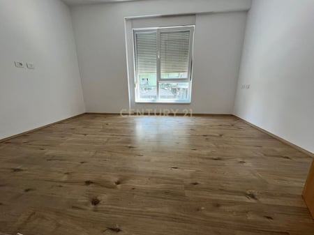 JAPIM ME QIRA APARTAMENT 3+1+2 TEK KOMPLEKSI MAGNET 21 DHJETORI