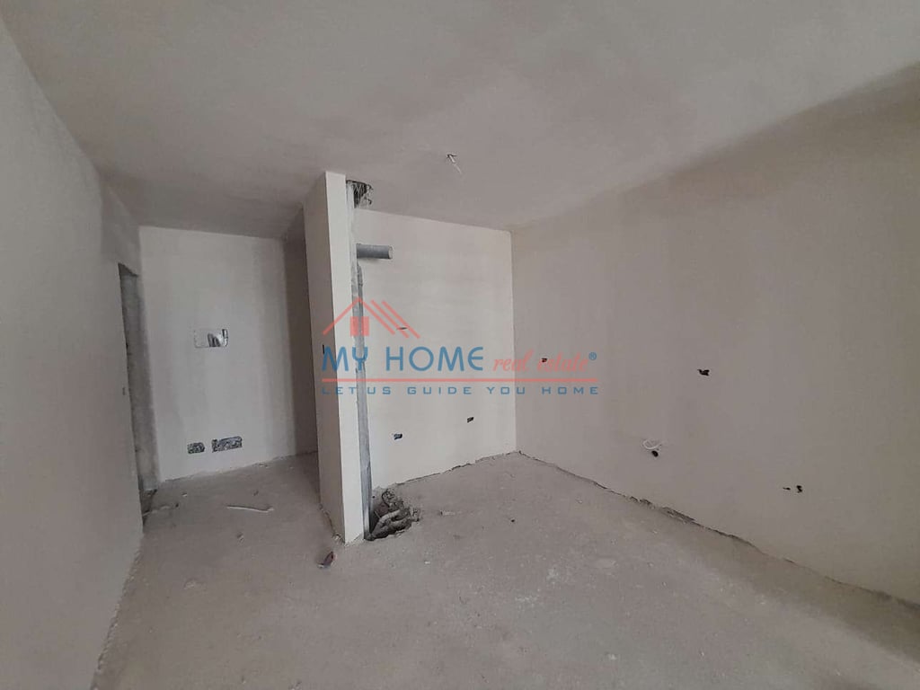 Apartamente 1+1 ne Shitje te Ish Fusha e Aviacionit Tirane