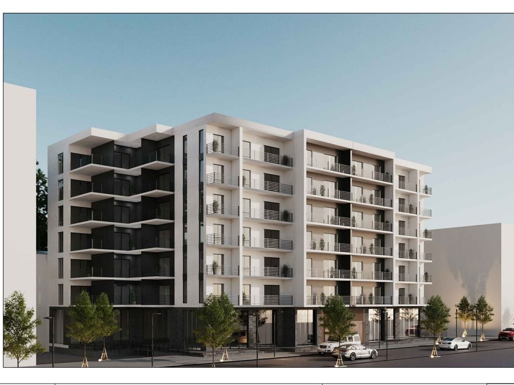 Vendesi appartamento 1+1 in un edificio appena ristrutturato.