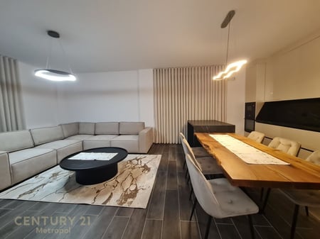 APARTAMENT PER QIRA 2+1+2 NE REZIDENCE PRIVATE-TEG!