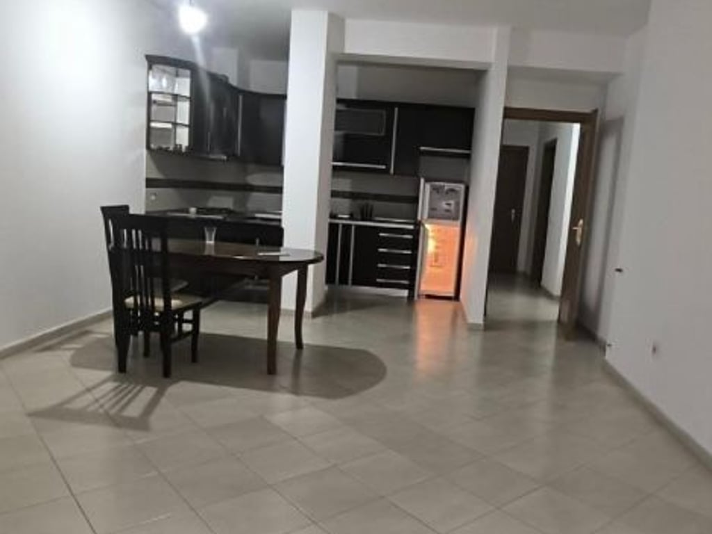 130 M2 KT 1 Banim Kristal Center 2+1+2 1 200 EUR / muaj