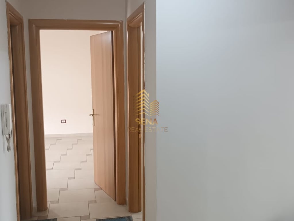 Rent, Business premises 3+1, Center, 950 Euro/month