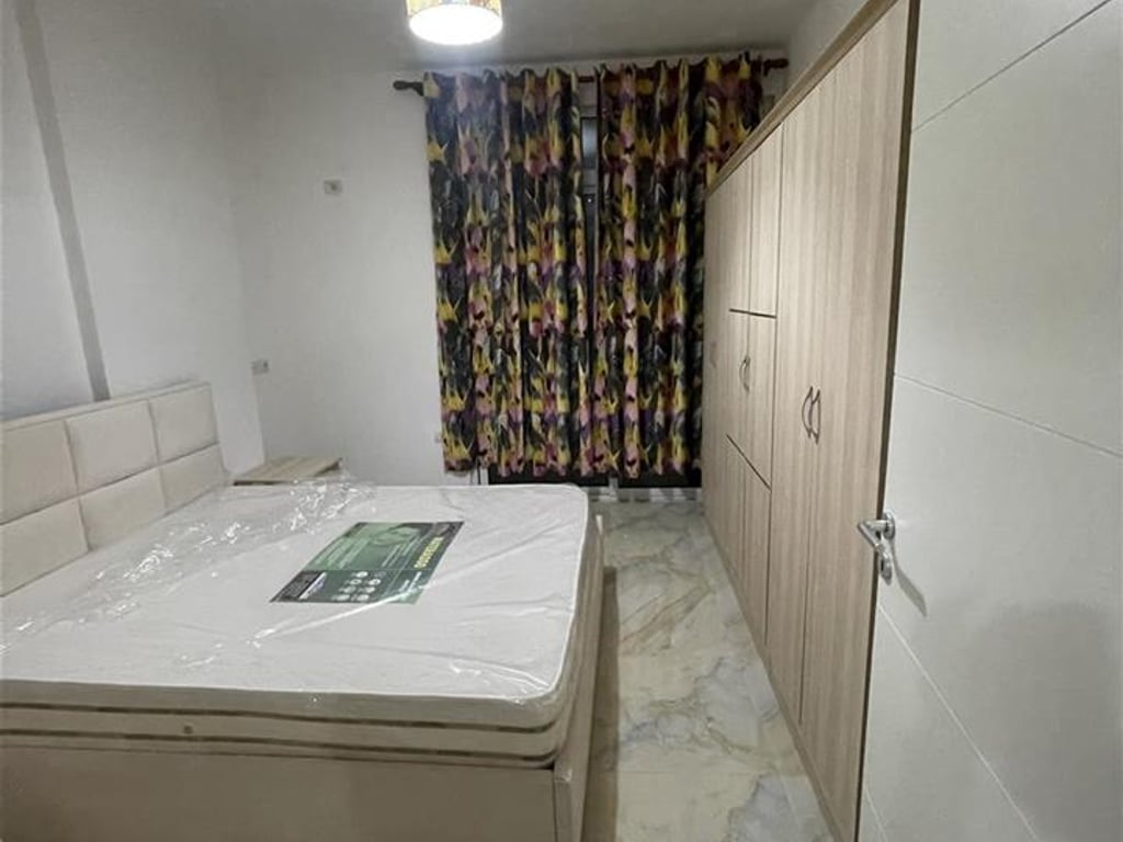 APARTAMENT ME QERA 1+1