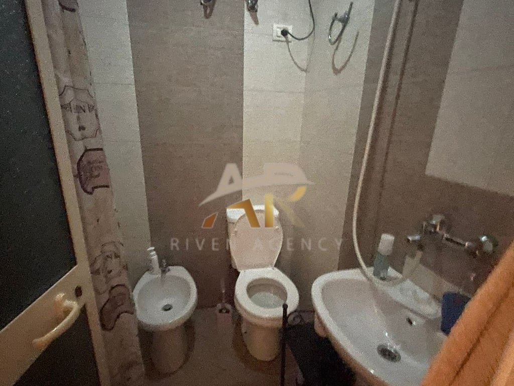 Studio apartment for rent near Hotel Colosseo