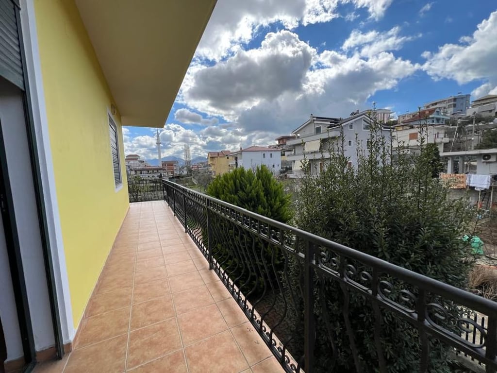 FOR SALE VILLA 450 M2 IN MJULL BATHORE