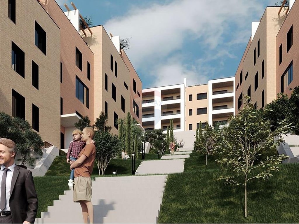 4+1 Apartment for Sale near the Zoo!