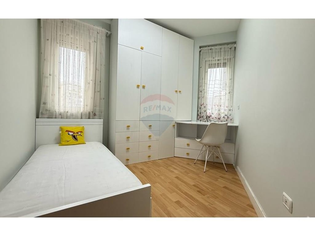 2+1+2 apartment for rent at 21 December!