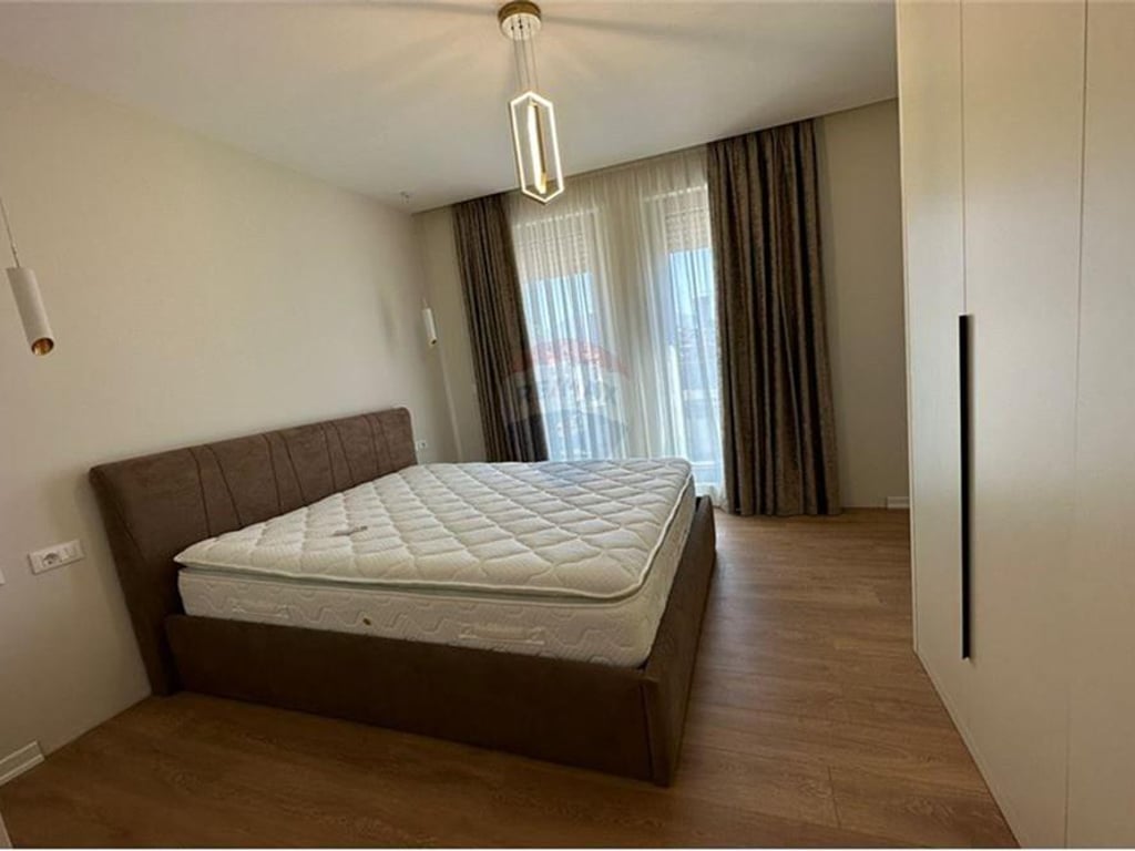 1+1 Apartment for Rent at Zogu i Zi