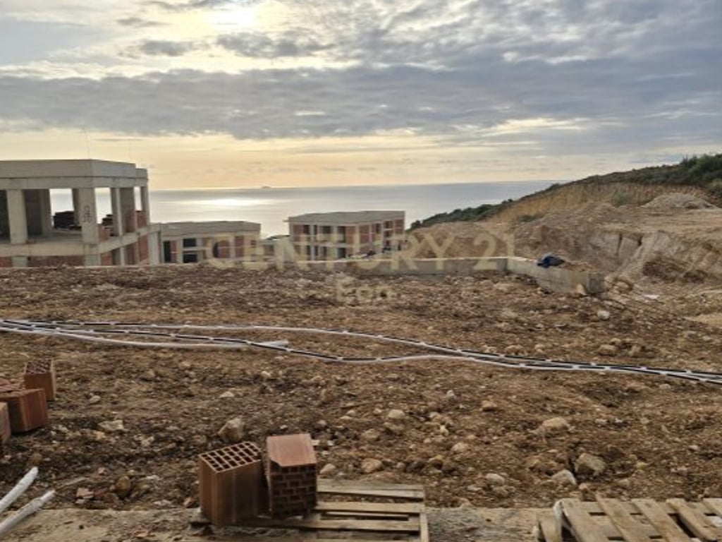 🌄APPARTAMENTO CON GIARDINO IN VENDITA A SAN NICOLAS, PALASE, VLORE