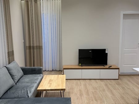 Jepet me qira 2+1+1 DON BOSKO 600€
