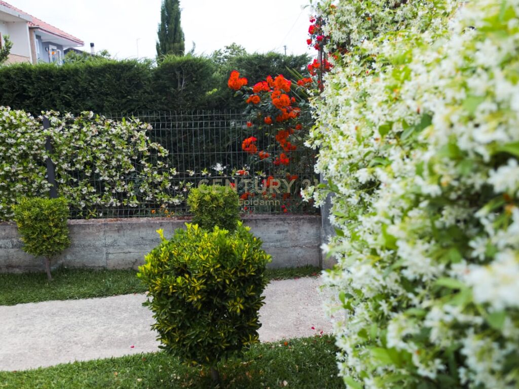 SHTEPI PRIVATE PER SHITJE NE SUKTH, DURRES - 120000€ | 187M²