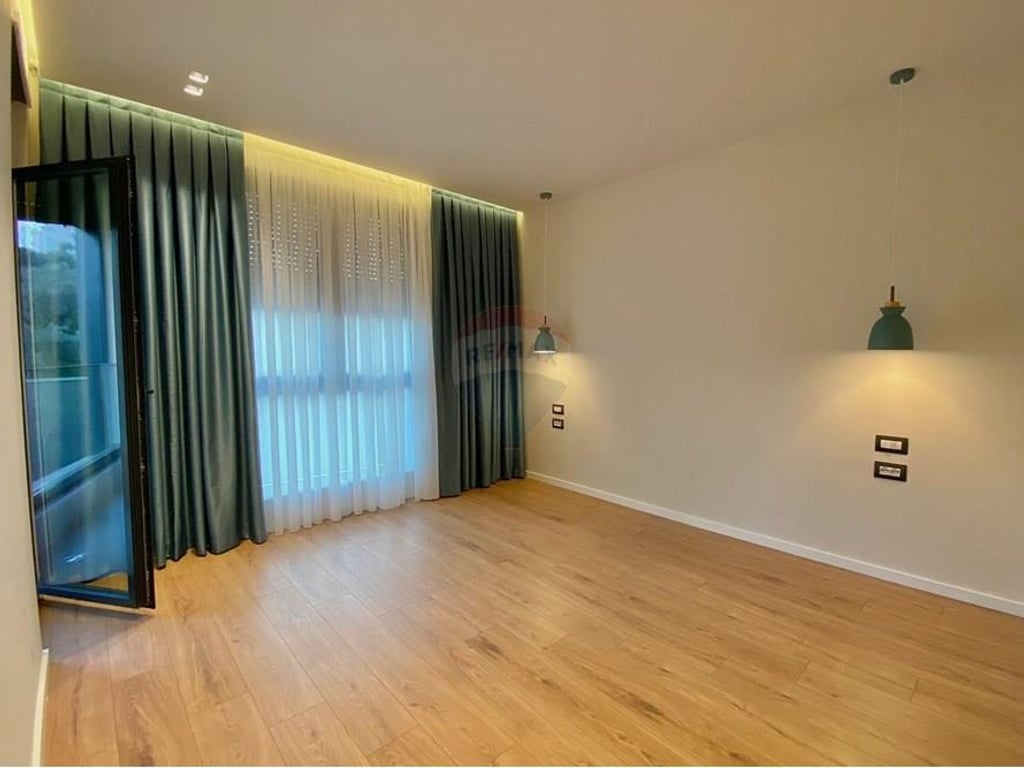 2+1+2 apartment near the Zoo Garden