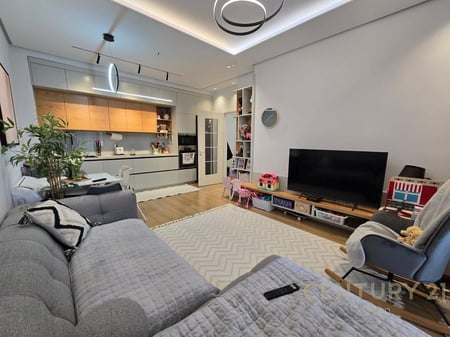 Super Appartamento 2+1 presso Foleja E Gjelbër 200.000 €