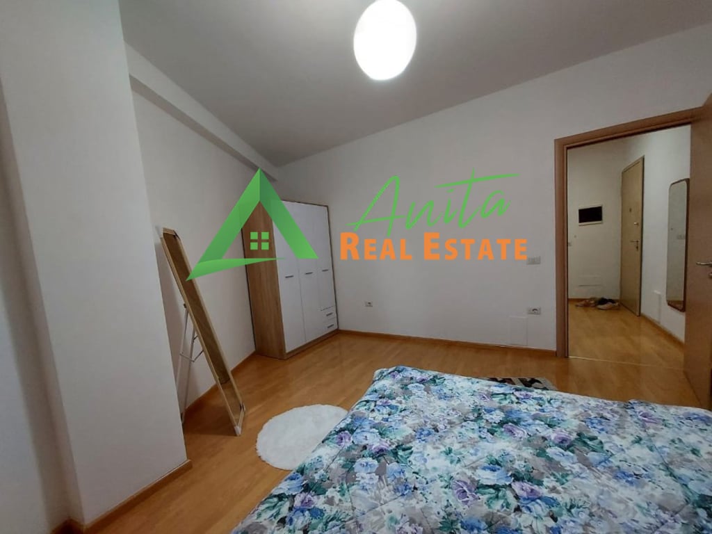 Appartamento 2+1 in affitto in via Dibra
