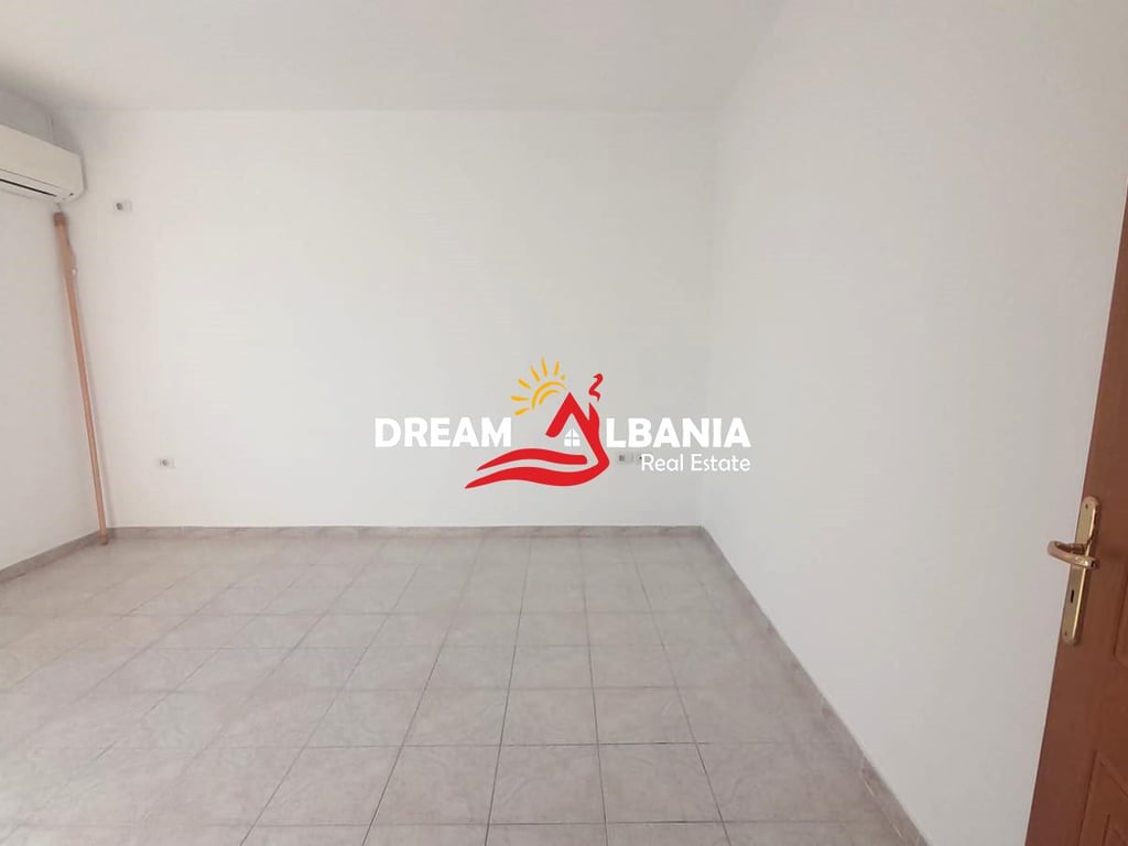 Vile 3 kateshe me qera tek Blloku i Vilave Selite (ID 4251275)