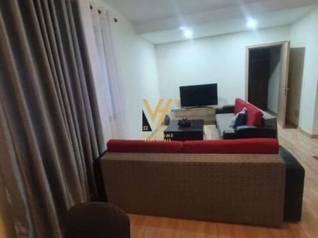 JEPET APARTAMENT 1+1 ME QERA NE SELITE 450 EURO