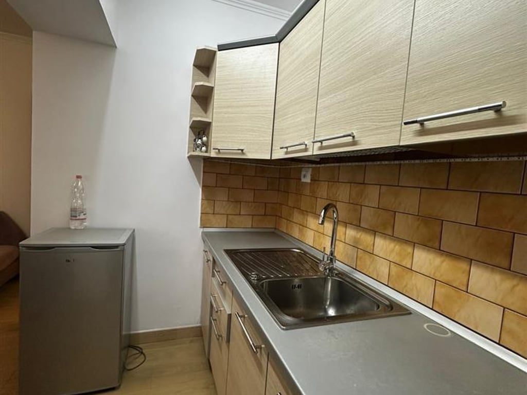 Apartment for rent 1+1 Myslym Shyri