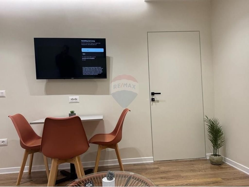 Apartments &amp; Studios for sale in New Market.