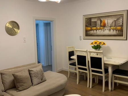 A 3+1 apartment is for rent on Bardhyl Street.