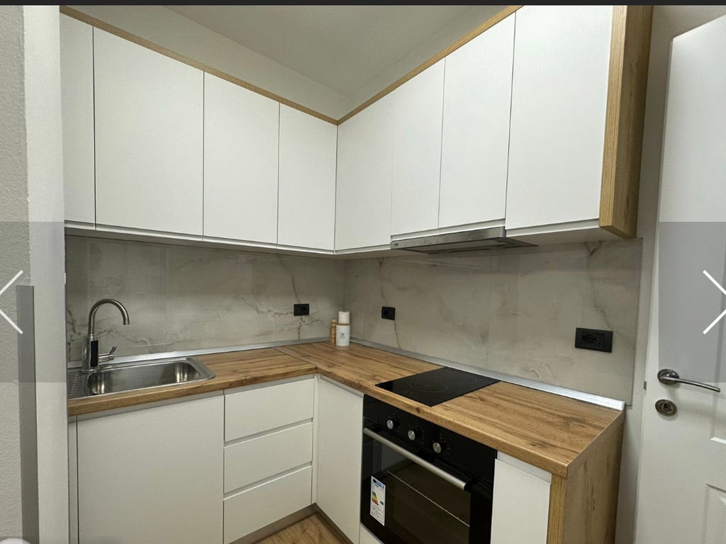 jepet apartament 1+1 me qera ne Qender te tiranes , rr Bogdaneve