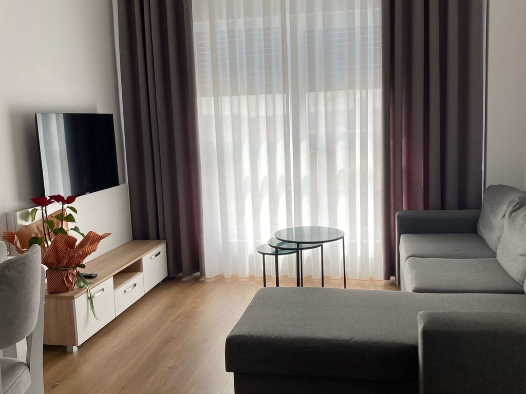 APARTAMENT ME QERA 2+1