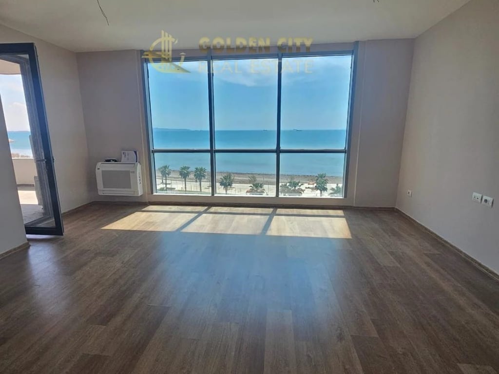 Vendesi super appartamento a Vollga.