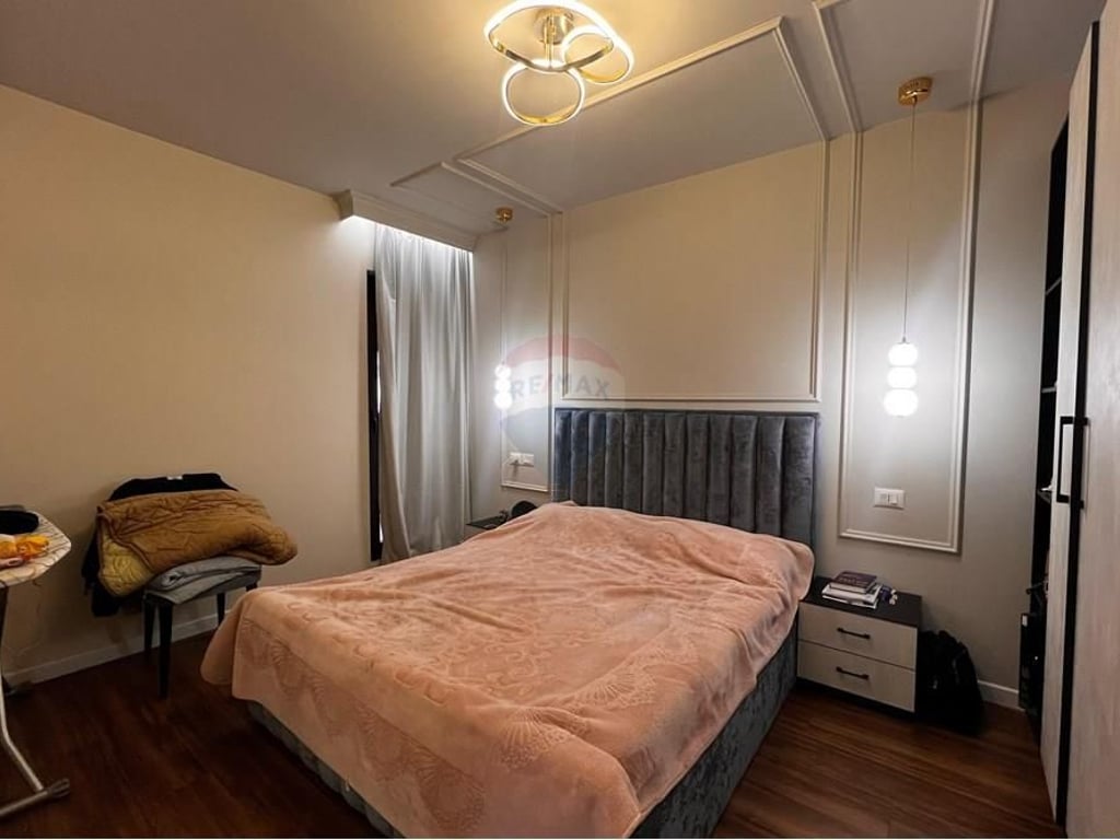 Apartment for rent 1+1 in the Paris Commune!