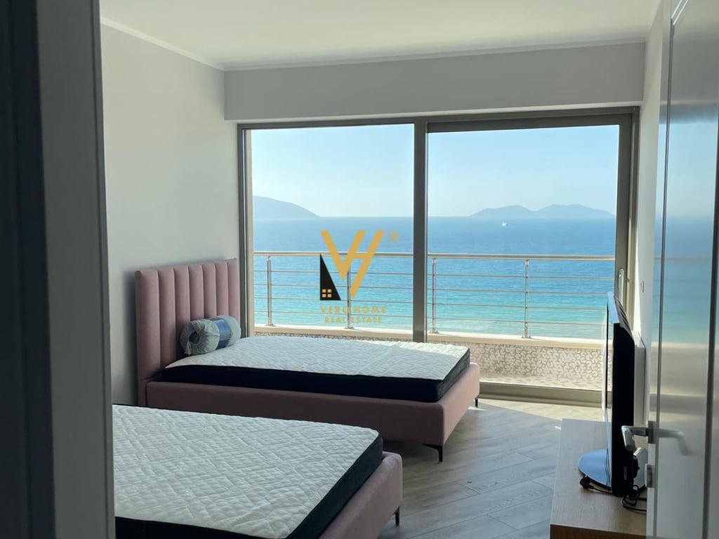 APARTMENT FOR RENT 3+1+2+PARKING IN VLORA 2,500 EURO