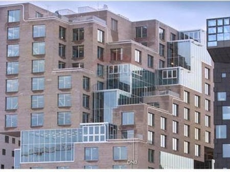 2+1+2 apartment for sale in Paskuqan!