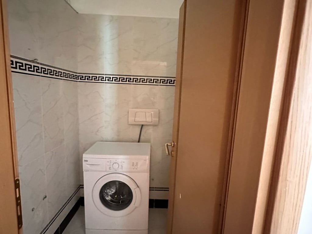 VENDESI PENTHOUSE 2+1+2 SUL LUNGOMARE!!