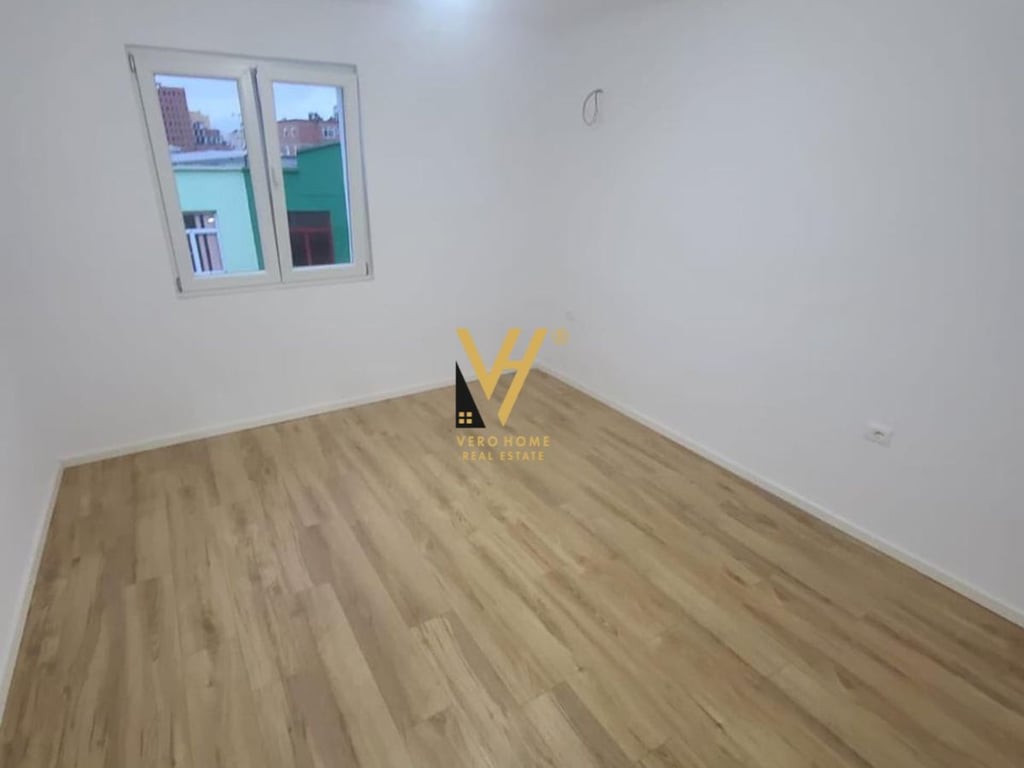 APPARTAMENTO 1+1 IN VENDITA IN VIA 4 MARTIRI 120.000 EURO