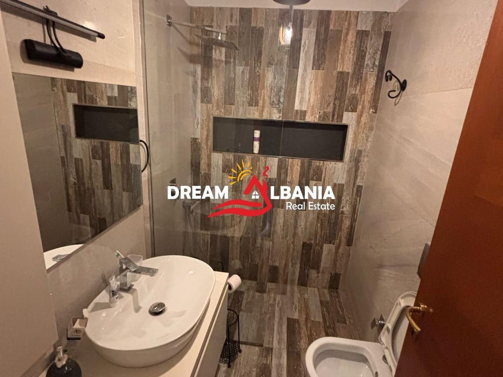 3+1+2 apartment for sale at the former Exhibition near the District Court Tirana ID (4131416)